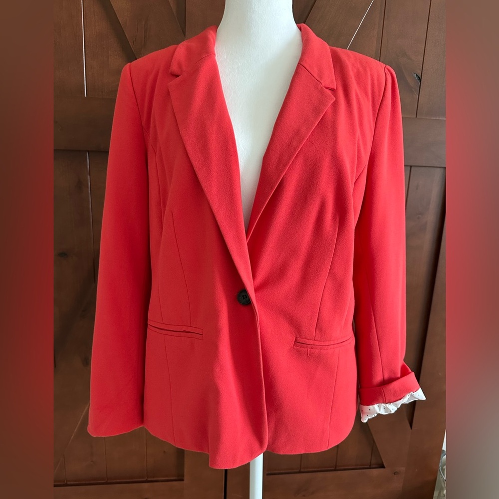 EUC Kenzie Red Blazer - Size Large